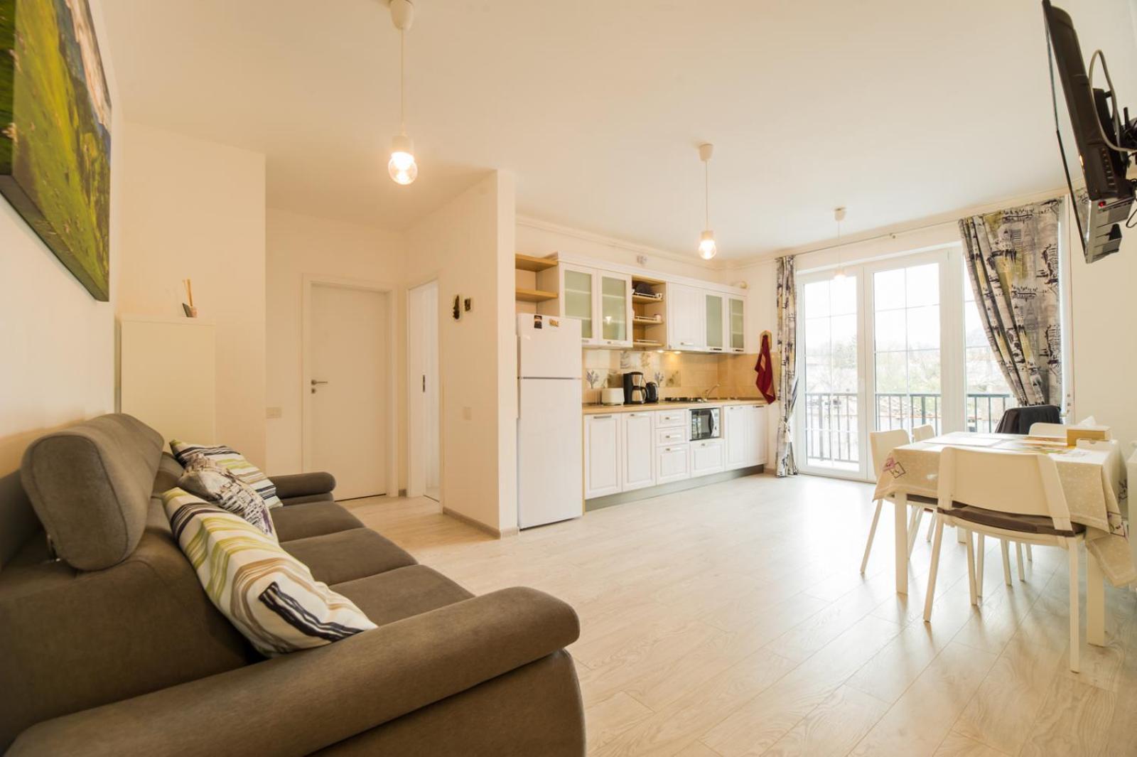 בראשוב Schiller Apartment 57 - Free Private Parking מראה חיצוני תמונה