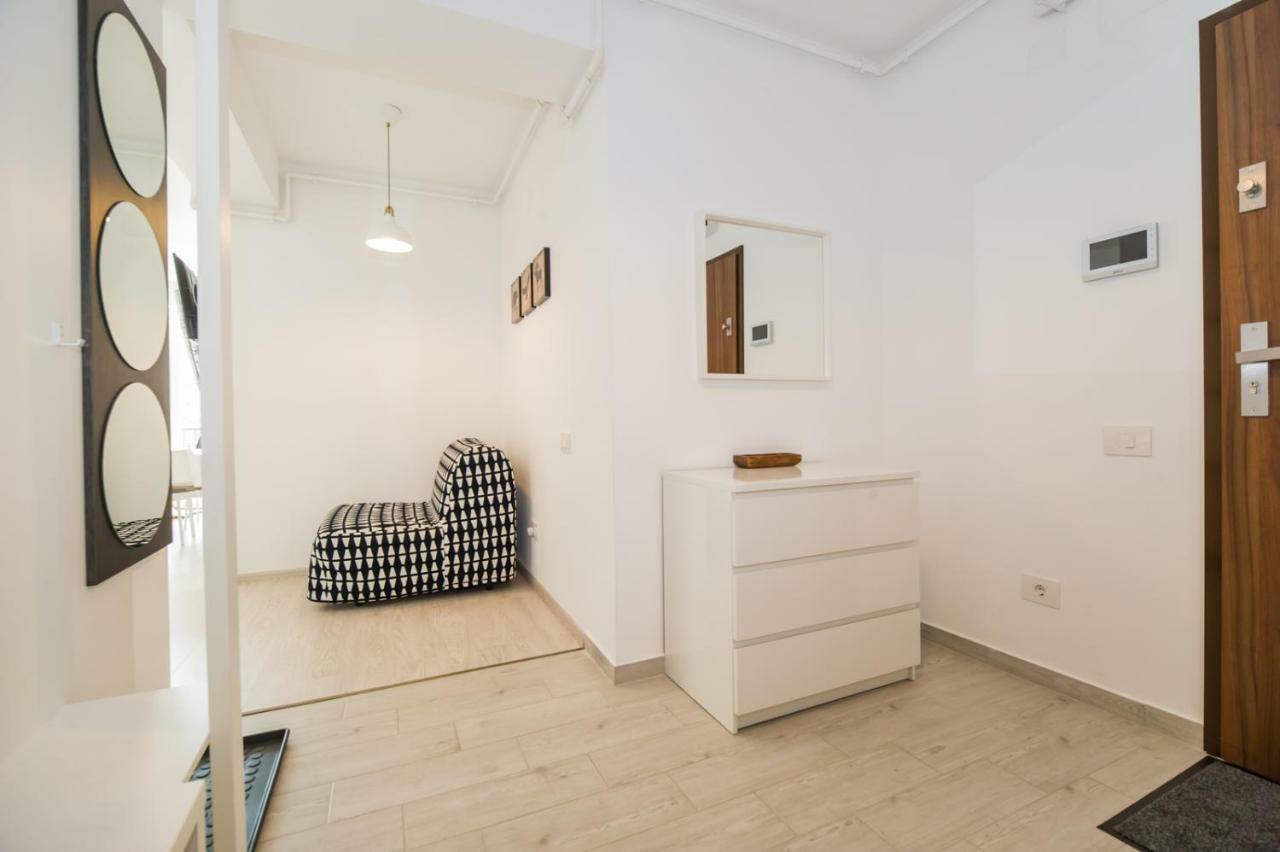 בראשוב Schiller Apartment 57 - Free Private Parking מראה חיצוני תמונה